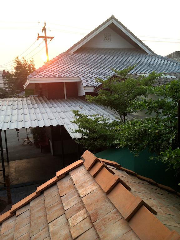 Auberge de jeunesse Green House Backpacker à Chiang Mai Extérieur photo