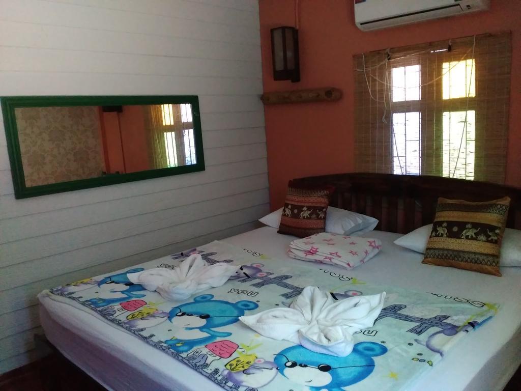 Auberge de jeunesse Green House Backpacker à Chiang Mai Extérieur photo