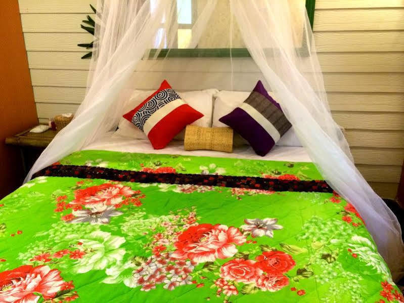 Auberge de jeunesse Green House Backpacker à Chiang Mai Extérieur photo