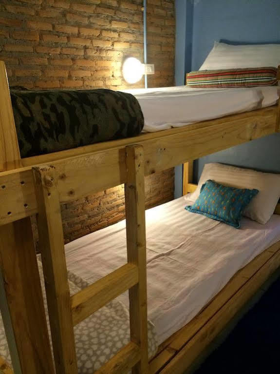 Auberge de jeunesse Green House Backpacker à Chiang Mai Extérieur photo
